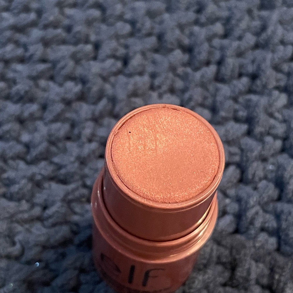 Makeup Bundle - Picture 2 of 13